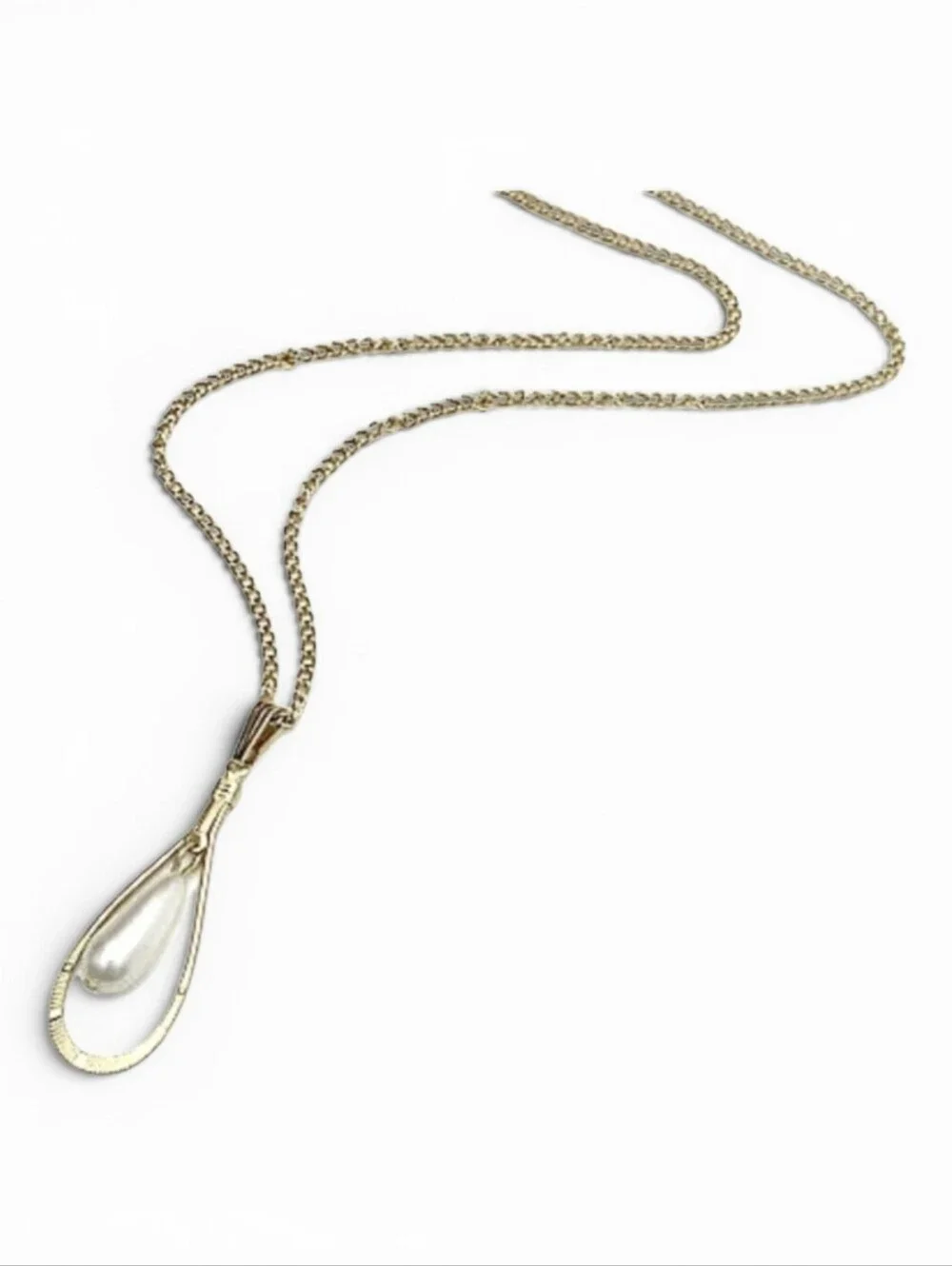 Vintage Sarah Coventry Gold Teardrop Necklace - Picture 1 of 3